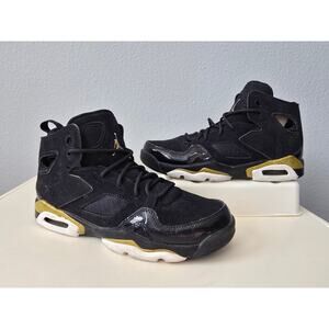 Kids Air Jordan 12 Sneakers Retro GS Black Gold Size 5.5Y Streetwear 90